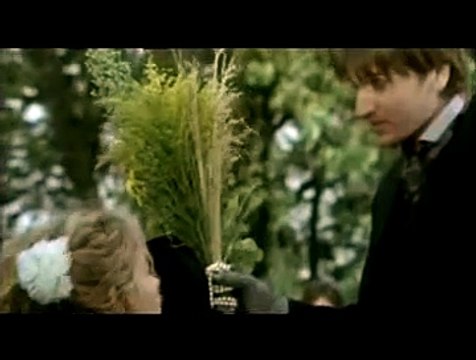 Un fil à la patte Bande-annonce VF