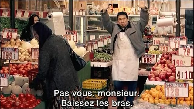 Un mari de trop Bande-annonce VO