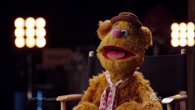 The Muppets - TEASER VO Fozzie Bear et Kerry Washington