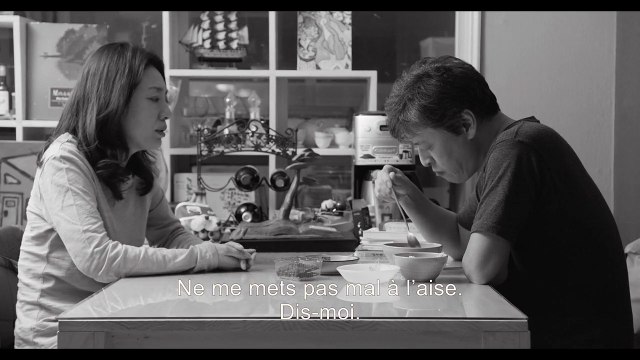 Le Jour d'après EXTRAIT VO Tu vois quelqu'un ?