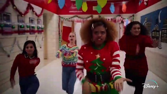 High School MUSICAL : la Comédie Musicale, la SERIE - saison 2 Clip VO Something in the Air