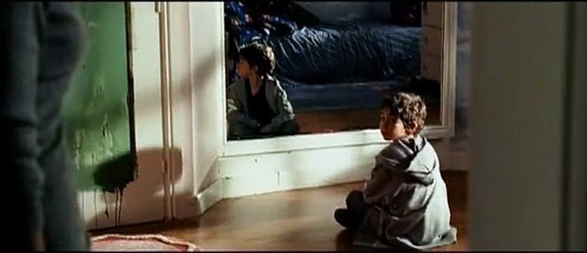 Mirrors Extrait vidéo VF