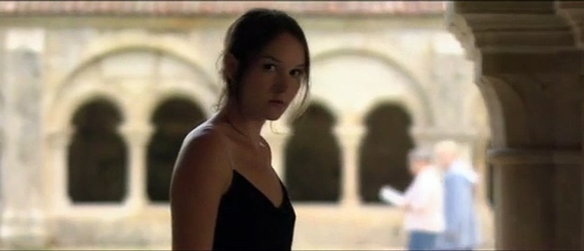 Sois sage Bande-annonce VF