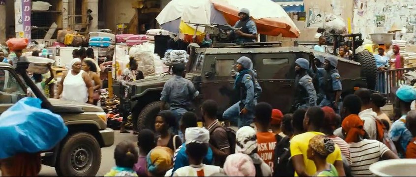 Black Beach EXTRAIT VO Courir pour la vérité