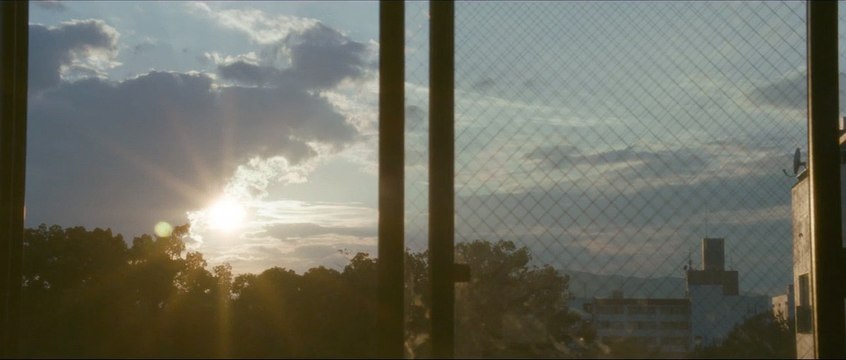 Vers la lumière Bande-annonce (2) VO