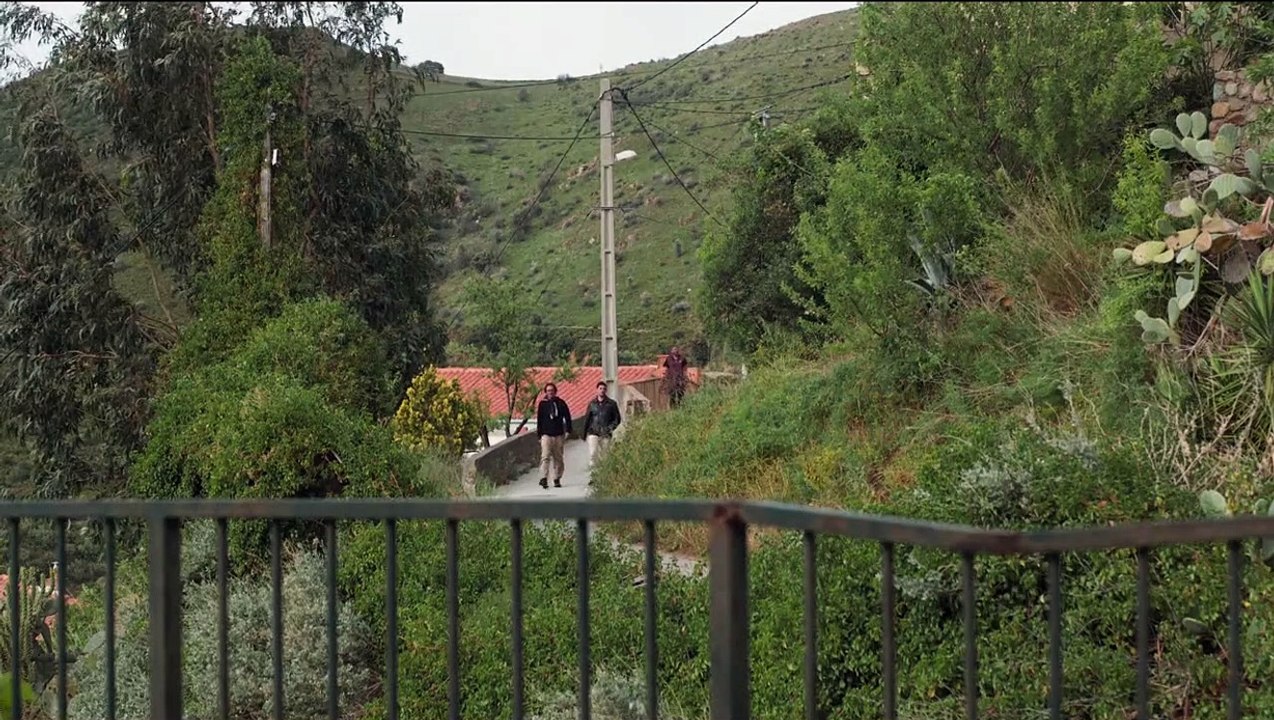 Une Vie Violente EXTRAIT "Ton fils veut nous voir ?"