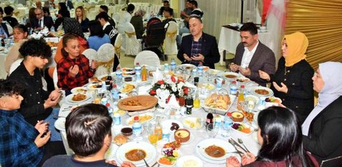 Kırıkkale'de yetim çocuklara iftar verildi