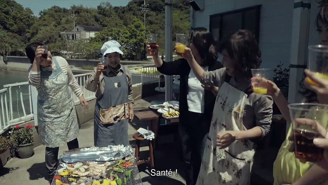 True Mothers Bande-annonce VO