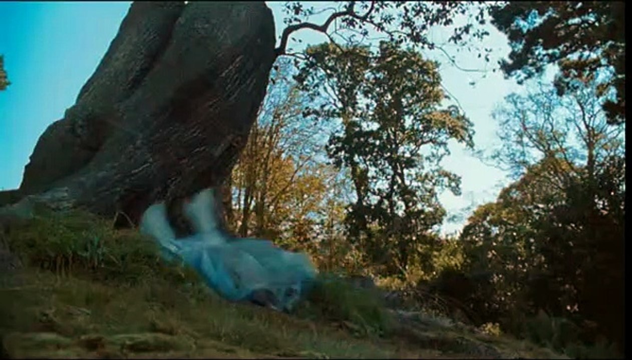 Alice au Pays des Merveilles Teaser VF