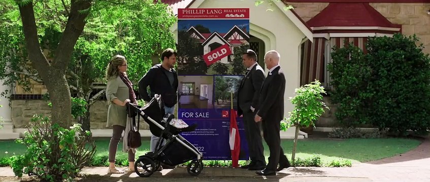 A Month of Sundays Bande-annonce VO