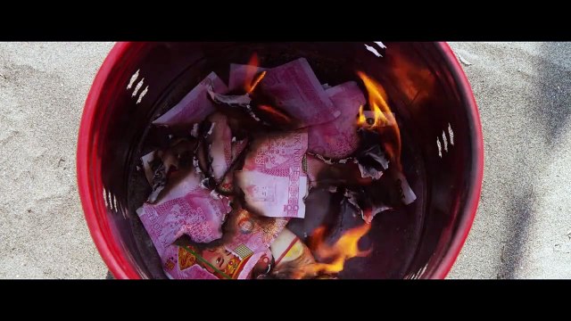 8 Minutes Ahead Bande-annonce VO