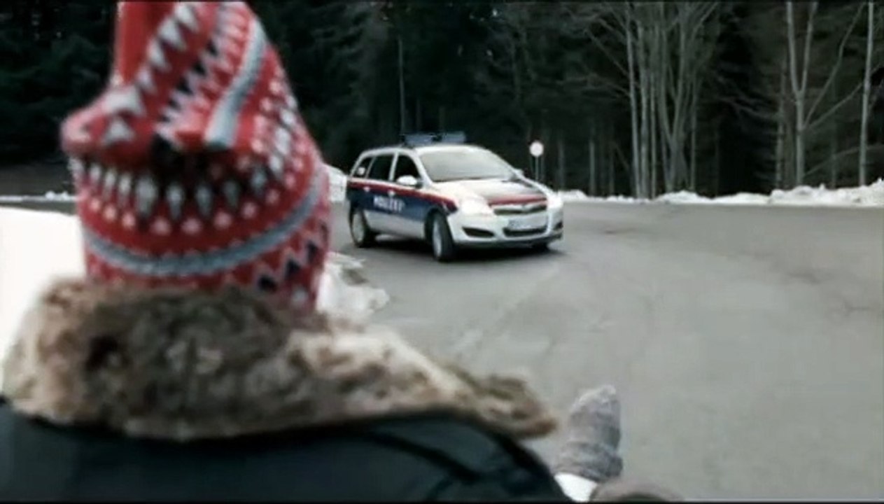 Bienvenue à Cadavres-Les-Bains Bande-annonce VO