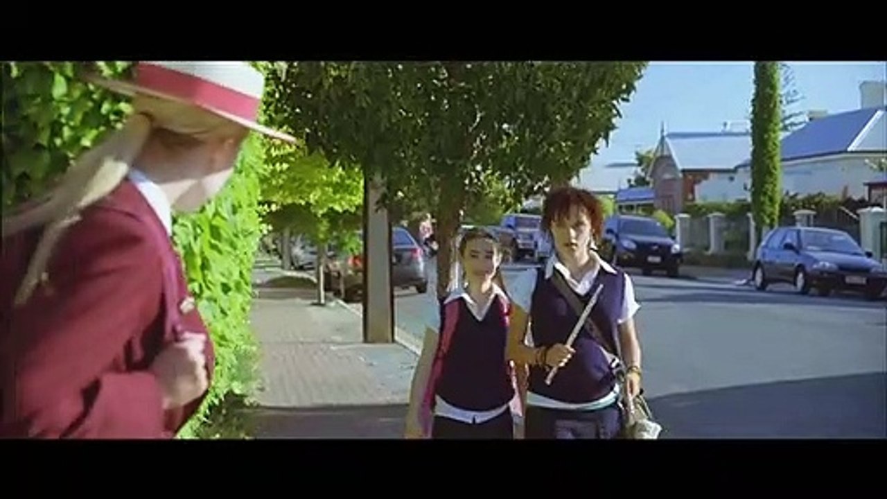 La Fabuleuse histoire d'Esther Blueburger Bande-annonce VF