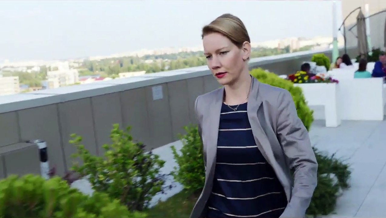 Toni Erdmann - EXTRAIT 'Tu dérailles ?'