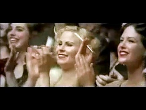 De l'ombre à la lumière Bande-annonce VF