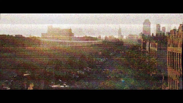 Spider-Man: Homecoming BONUS VO Le costume