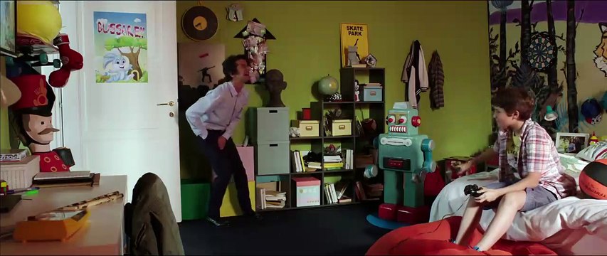 I Babysitter Bande-annonce VO