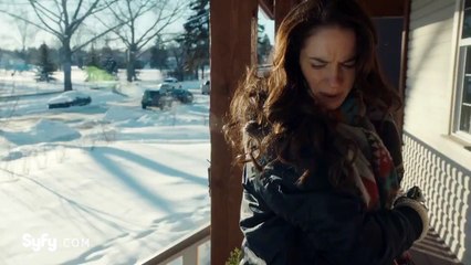 Wynonna Earp - saison 2 Bande-annonce (3) VO