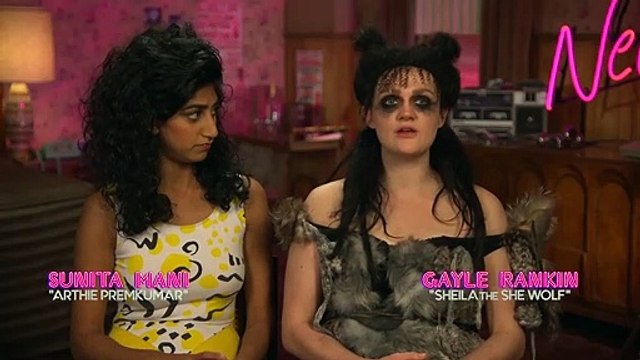 GLOW saison 1 BONUS VO Les coulisses