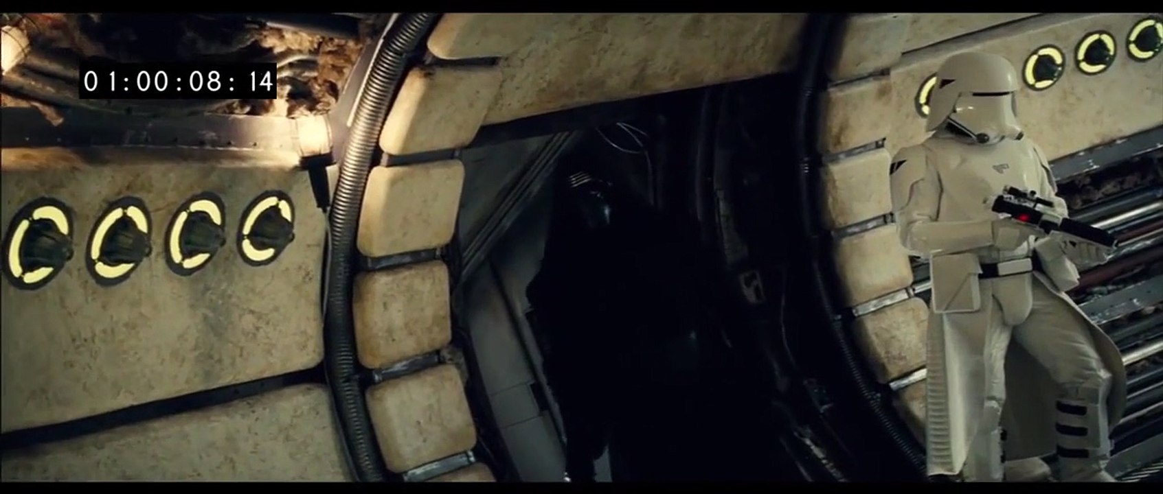 Star Wars - Le Réveil de la Force - "Aperçu des scènes coupées du Blu-Ray / DVD"