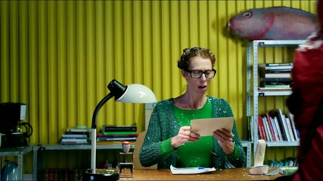 Paris pieds nus Bande-annonce VO