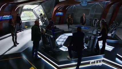 DC&#039;s Legends of Tomorrow - saison 1 Teaser "Personne ne nous connaît" VO