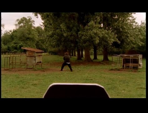 Louise-Michel Extrait vidéo (5) VF