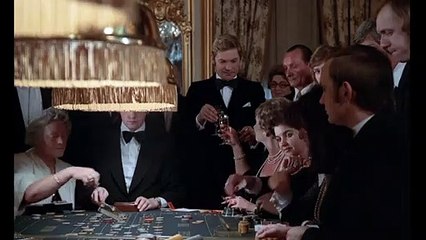 Une Anglaise romantique Bande-annonce VO