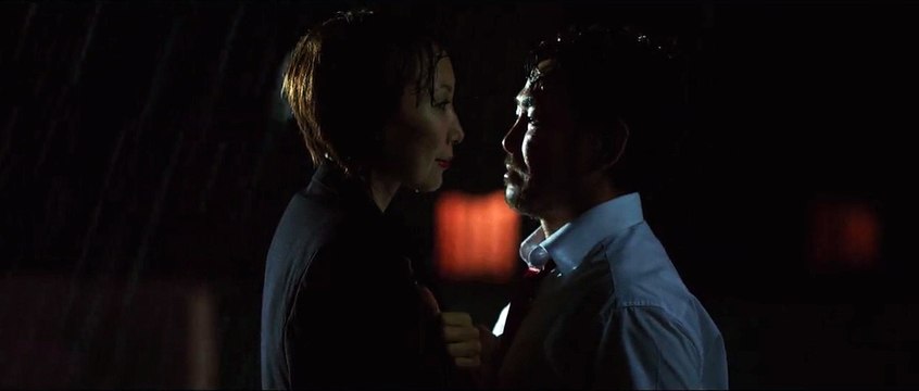 Premier amour EXTRAIT VO Sous la pluie