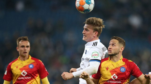 Hamburger SV v Karlsruher SC