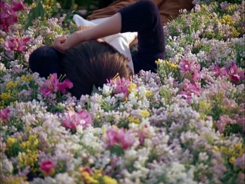 Vénus sur la rive EXTRAIT VO Sieste florale