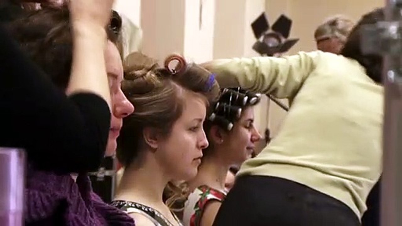 Romain Duris, Déborah François Interview 2: Populaire