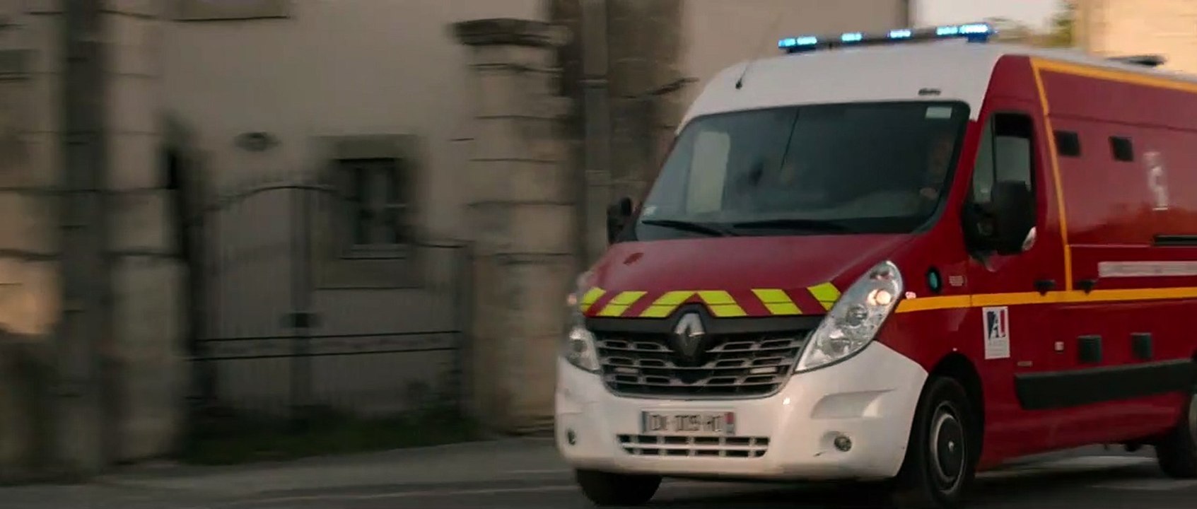 Les Hommes du feu EXTRAIT "Accouchement"