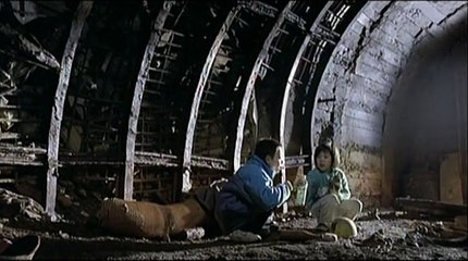 La Petite fille de la terre noire Extrait vidéo (2) VO