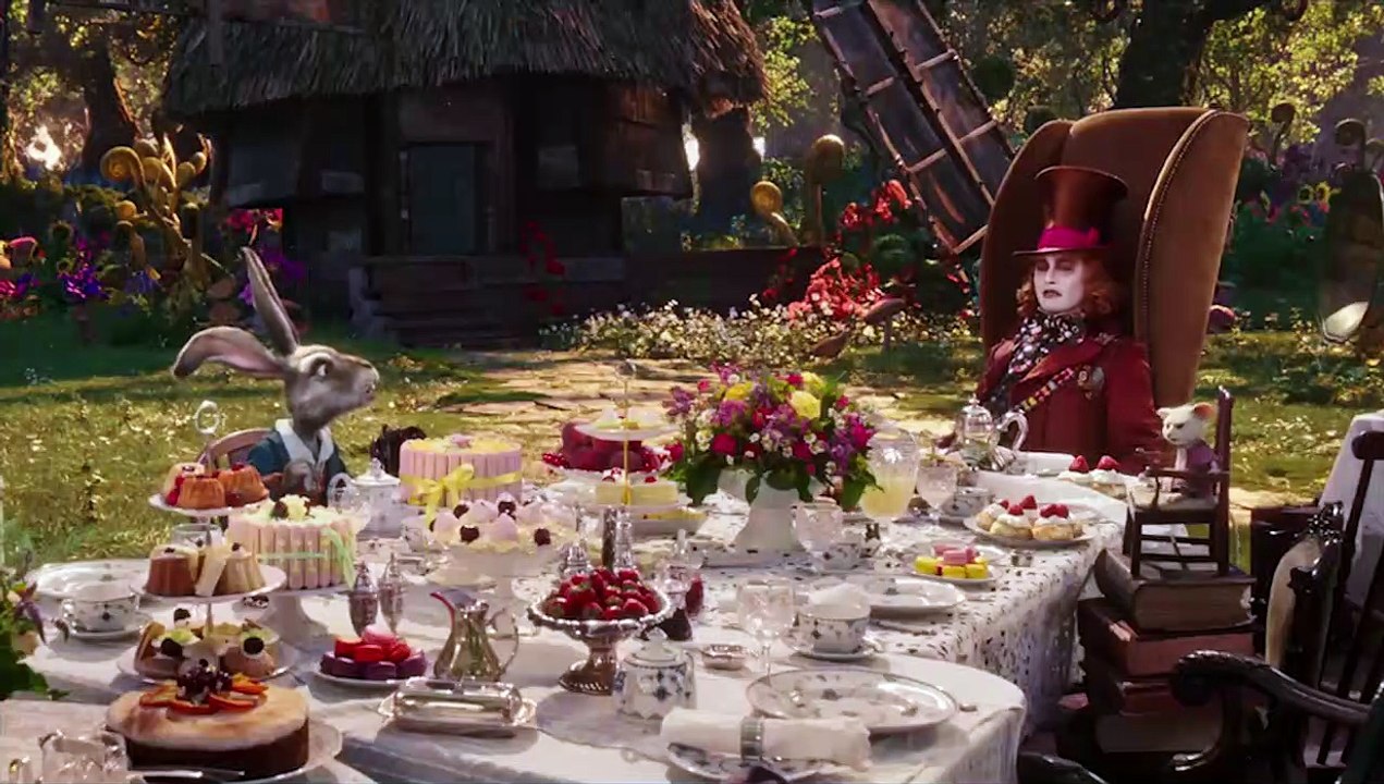 Interview Alice de l'autre côté du miroir : "Alice est une icône féministe"