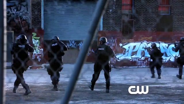 Beauty and The Beast (2012) - saison 1 - épisode 16 Teaser VO