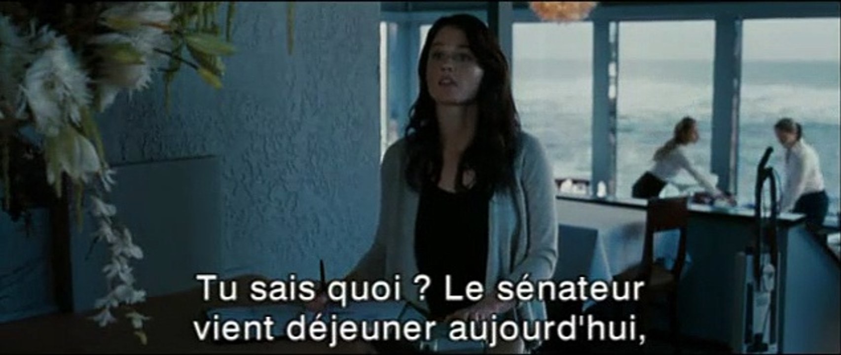 Loin de la terre brûlée Extrait vidéo VO