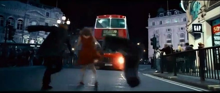 Harry Potter et les reliques de la mort - partie 1 Extrait vidéo (5) VF