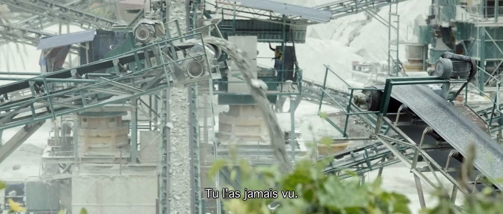 Les Etendues imaginaires EXTRAIT VO "Deux ouvriers dont tout le monde se fout"