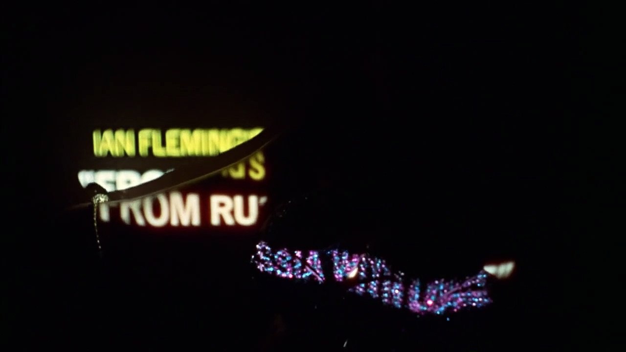 007 Spectre - BONUS VOST "SPECTRE dans Bons baisers de Russie"