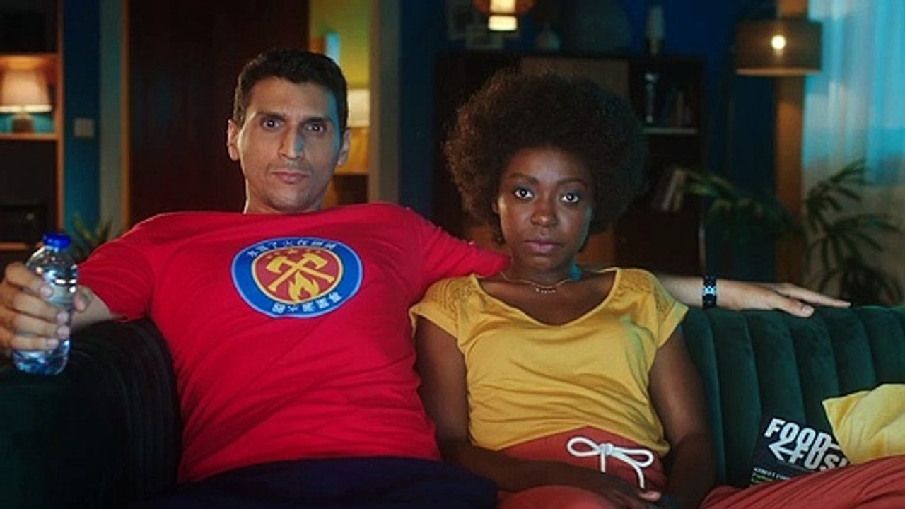 Scènes de ménages - Extrait VF saison 13 "Le concours de cuisine"