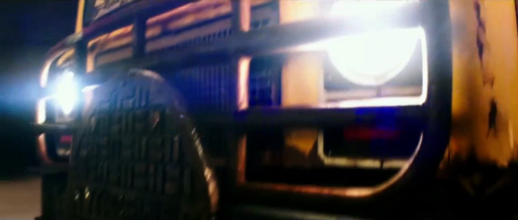 Ninja Turtles 2 - EXTRAIT VF "Michelangelo et les nunchakus"