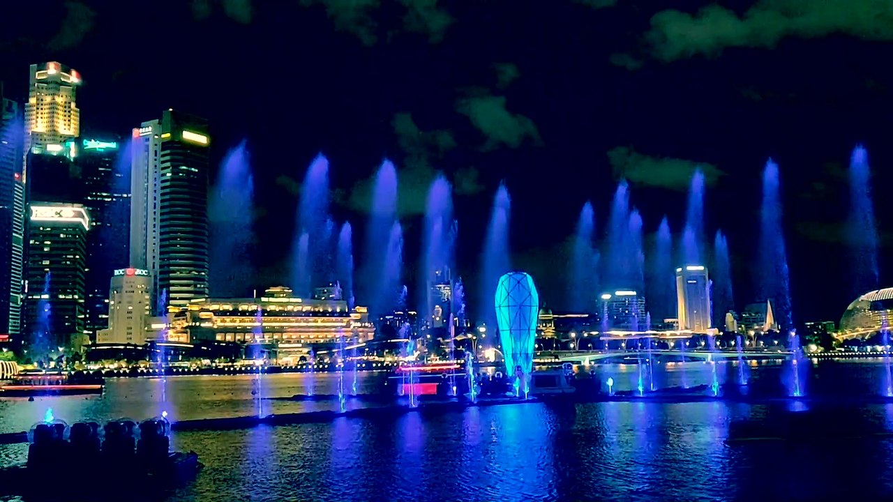 Outstanding  waterfall dance in Marina Bay,Singapore.