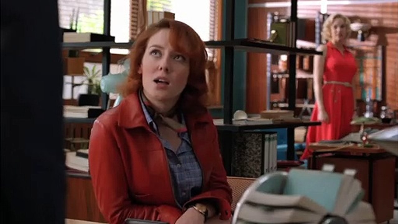 Les Petits meurtres d'Agatha Christie - saison 2 - épisode 1 Bande-annonce (2) VF