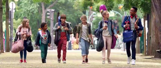 C&#039;est quoi cette famille ?! Bande-annonce VF