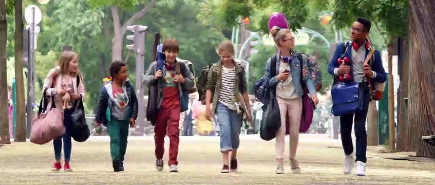 C'est quoi cette famille ?! Bande-annonce VF