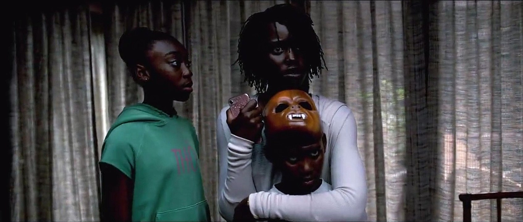 Us EXTRAIT VF "Appelons la police"