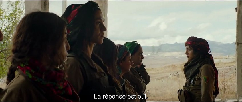 Les Filles du soleil EXTRAIT VF La Femme, la Vie, la Liberté !