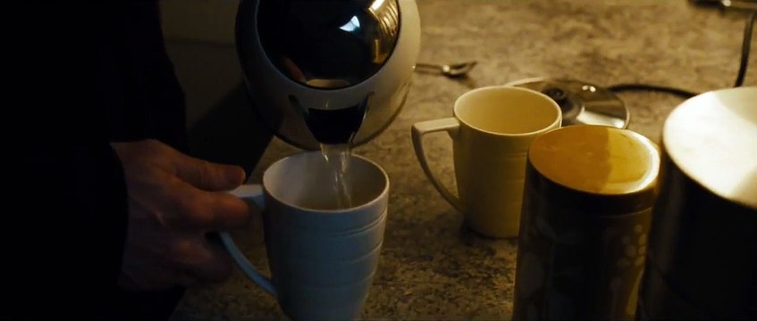 Avant d'aller dormir - EXTRAIT VF Il arrive