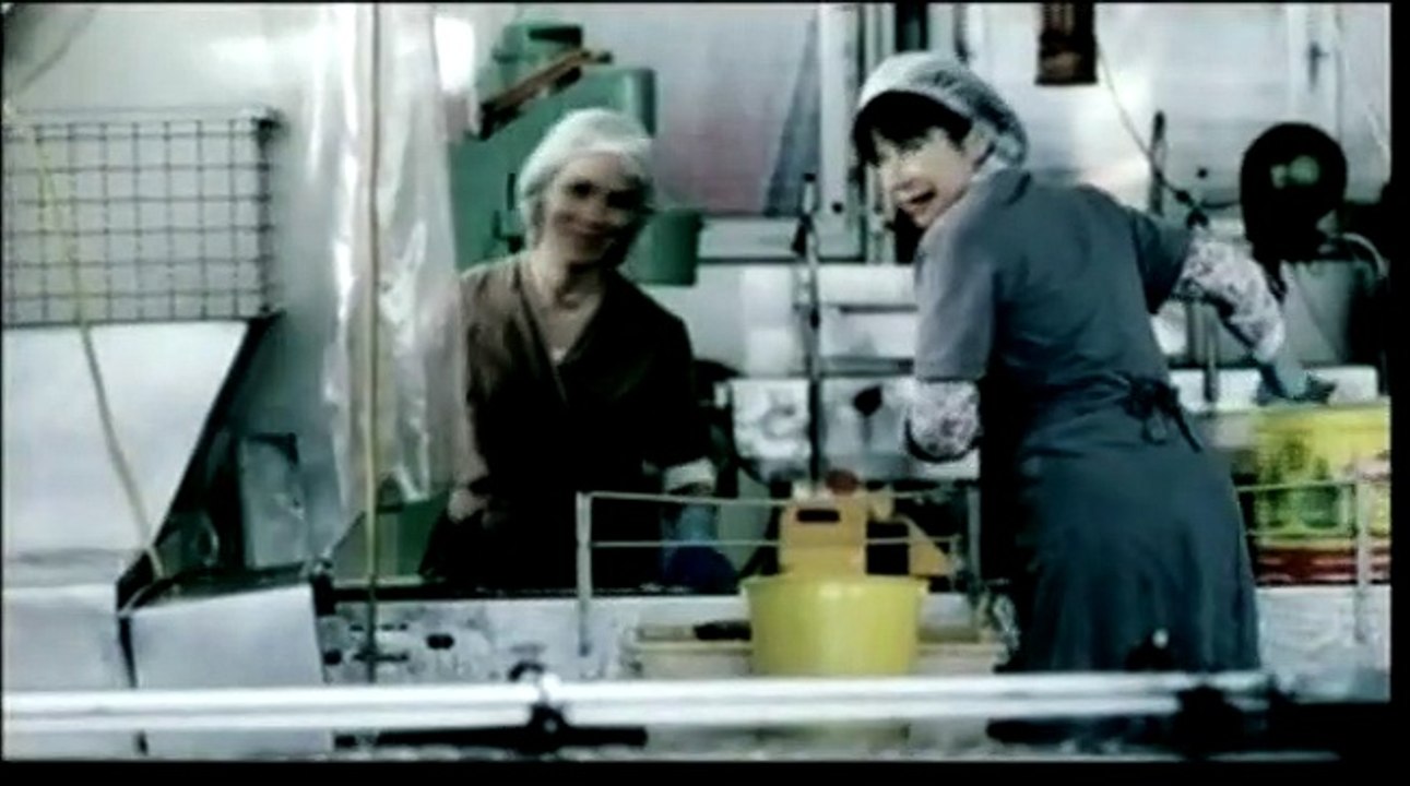 Unveiled Bande-annonce VO